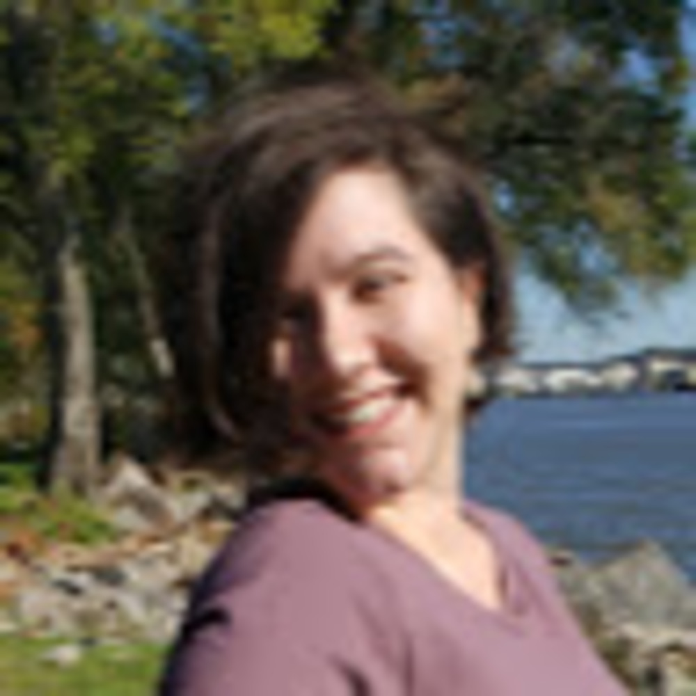 Meet your Posher, Chloe